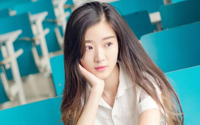 纳兹_纳兹和露西的女儿叫什么_纳兹露西最后在一起了吗