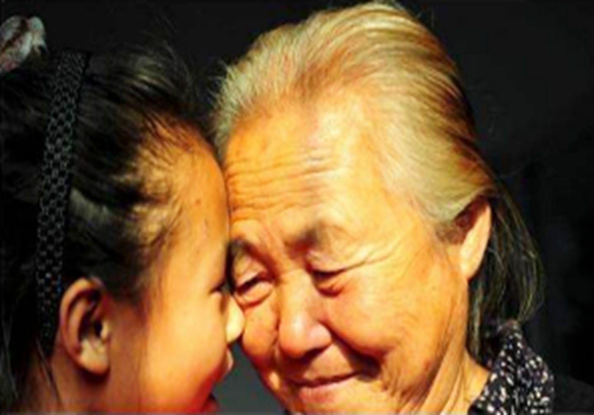 扔小孩的游戏_扔手机的游戏_宝宝扔手机游戏