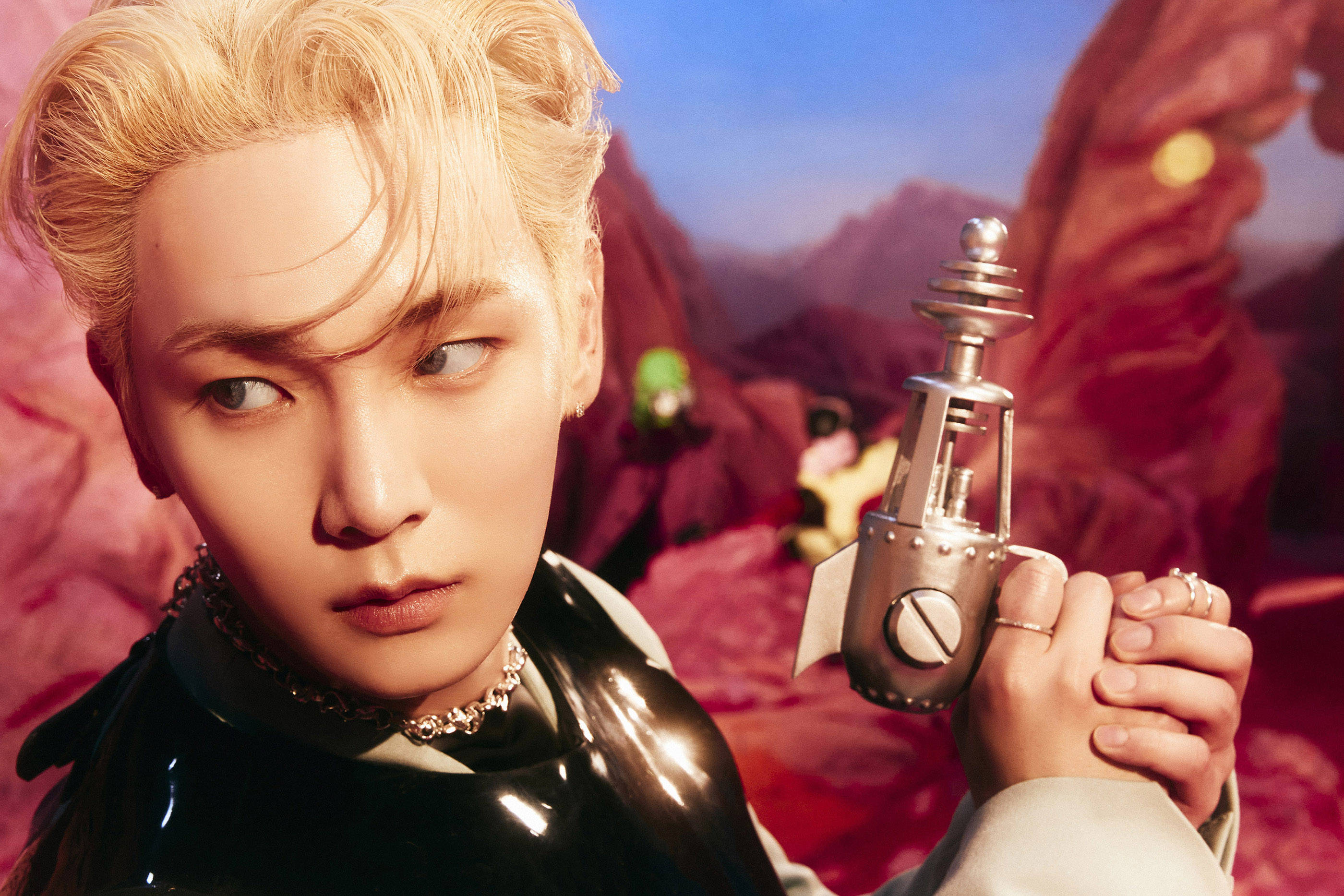 shinee手机游戏_lucifershinee_手机推塔游戏游戏多人联机