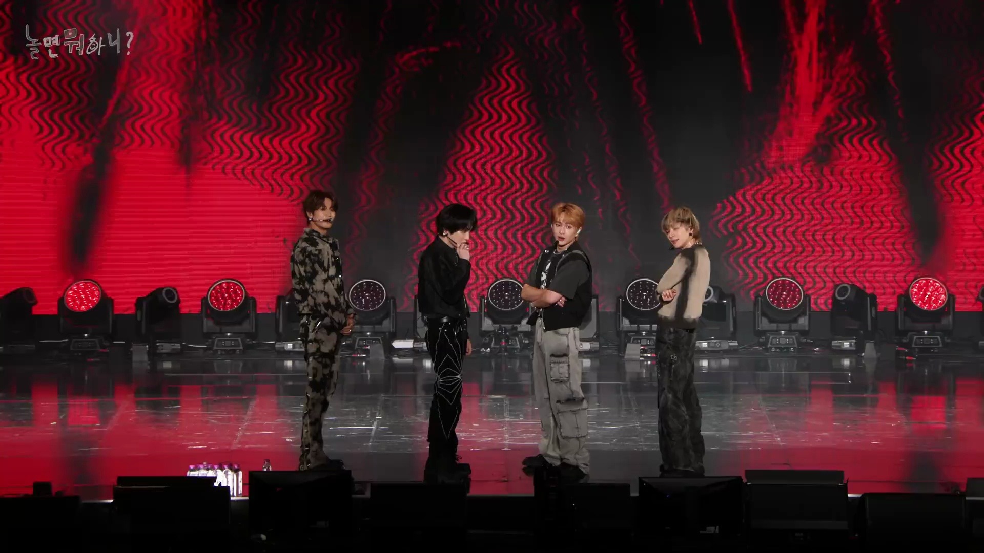 手机推塔游戏游戏多人联机_shinee手机游戏_lucifershinee