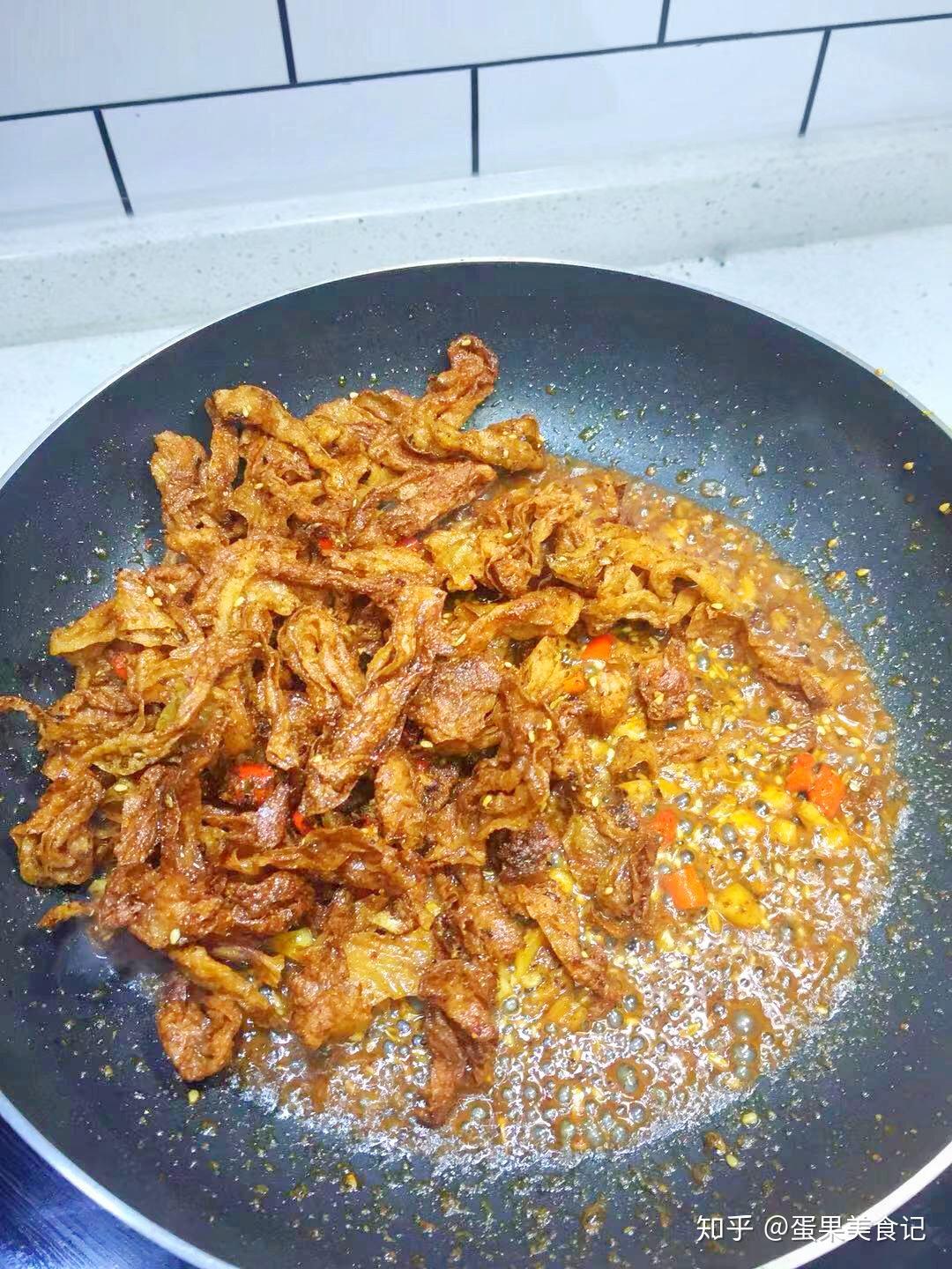 这个珠子的游戏是什么东西_白色珠子手机游戏_珠子的游戏