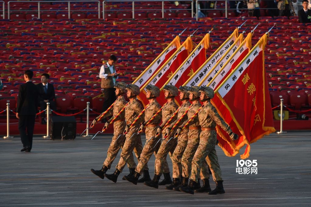 阅兵仪式举行规律_阅兵仪式多久举行一次_阅兵仪式举行一天吗