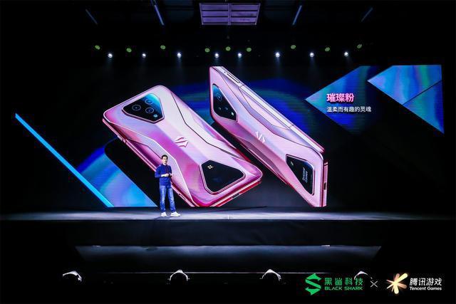 测评游戏手机黑鲨2_黑鲨游戏手机测评视频_黑鲨手机游戏体验怎么样