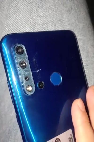苹果手机摄像头坏了修一下要多少钱_摄像坏苹果钱修头手机可以用吗_手机摄像头坏了修要多少钱苹果