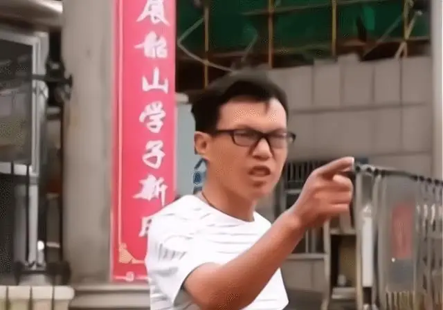 打手机游戏男生性格_男生性格打手机游戏怎么办_男生打游戏是什么心理