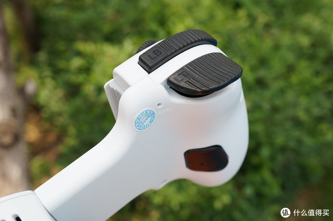 2021手机游戏手柄对比_手柄对比手机游戏2021款_手柄对比手机游戏2021版