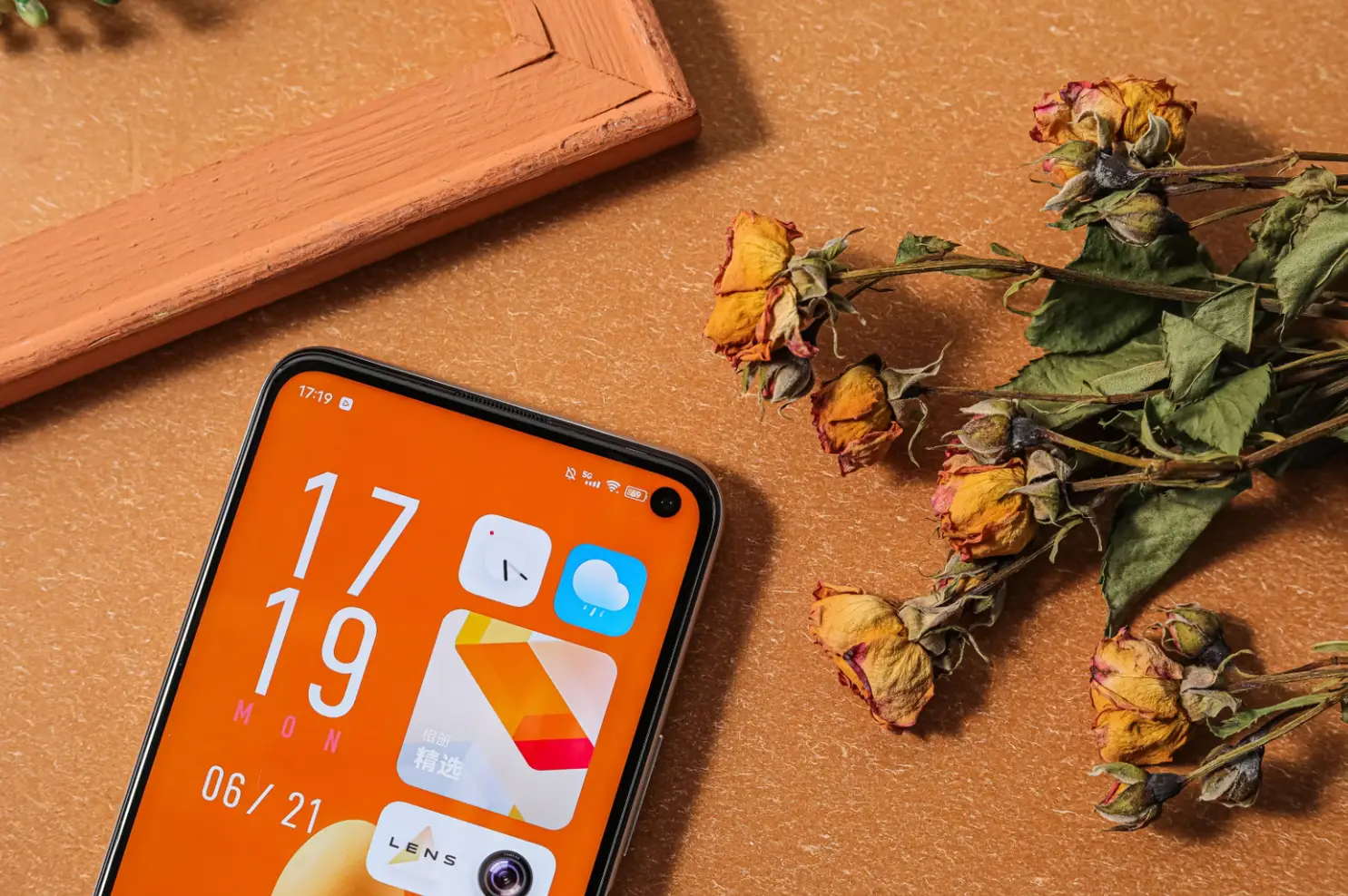 头晕恶心想吐是怎么回事玩手机_头晕是玩手机游戏导致的吗_刚买回来新手机玩游戏头晕