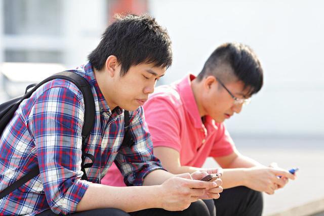 网页游戏变态公益服吧_变态服手机游戏_变态牛游戏手游公益服