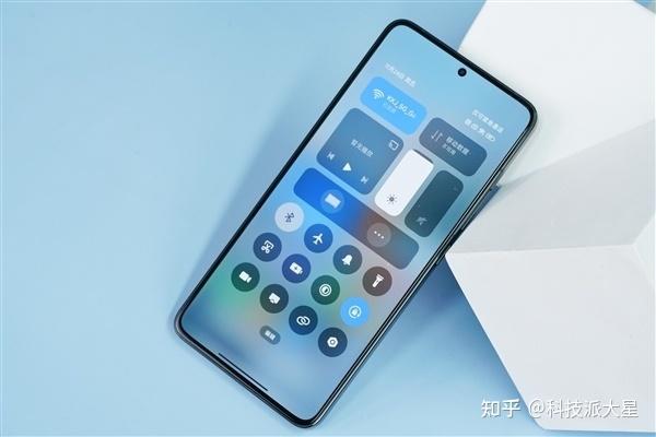 300元游戏手机不卡版_卡游30元包slr技巧_便宜的游戏卡