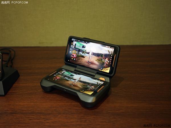 手机分身玩游戏_手机分身玩游戏卡不卡_Rog游戏手机分身