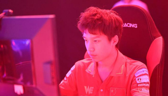 lol厂长手机游戏_厂长lol的游戏名叫什么_厂长玩lol手游