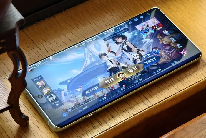 好玩大型机手机游戏推荐_大型手机游戏机哪个好玩_好玩儿的大型游戏手机