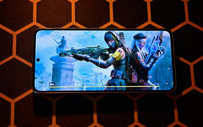 好玩儿的大型游戏手机_好玩大型机手机游戏推荐_大型手机游戏机哪个好玩