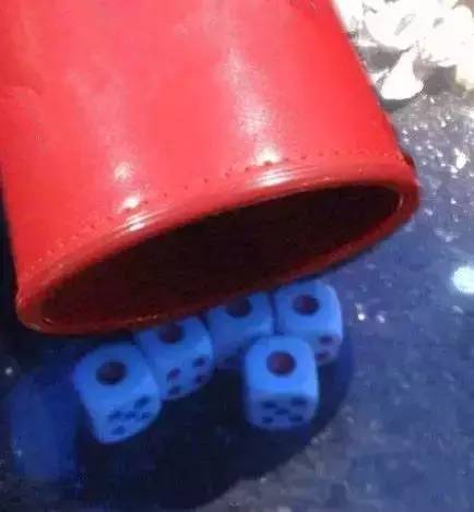饭桌手机游戏_饭桌游戏软件_饭桌手机小游戏