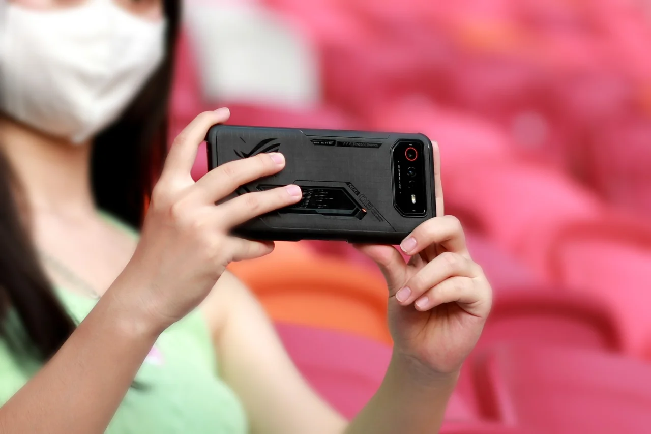 手机游戏1000倍变速_手机游戏10倍加速_1000多的游戏手机