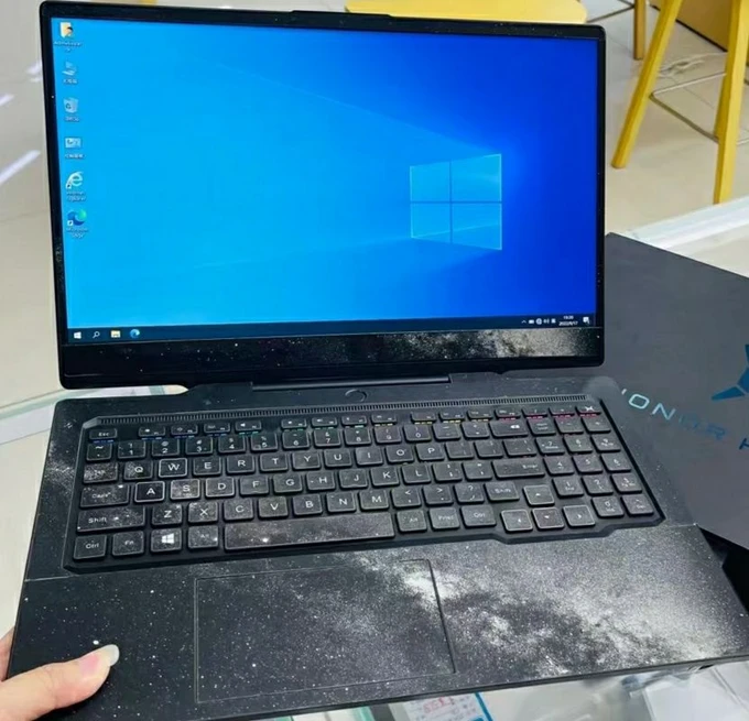 华为荣耀笔记本玩游戏怎么样_打游戏手机推荐荣耀笔记本_荣耀笔记本打游戏怎么样