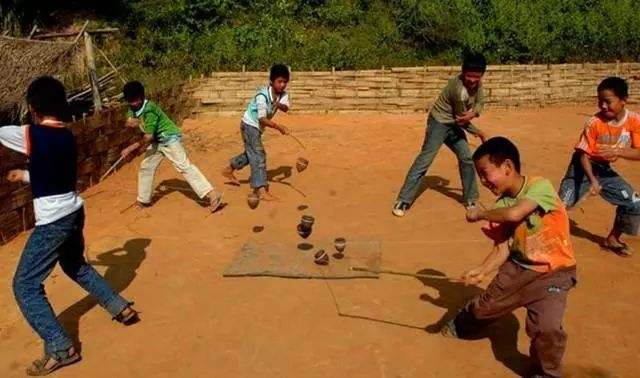 哥俩玩手机游戏_哥俩玩手机游戏怎么玩_哥俩玩手机游戏视频