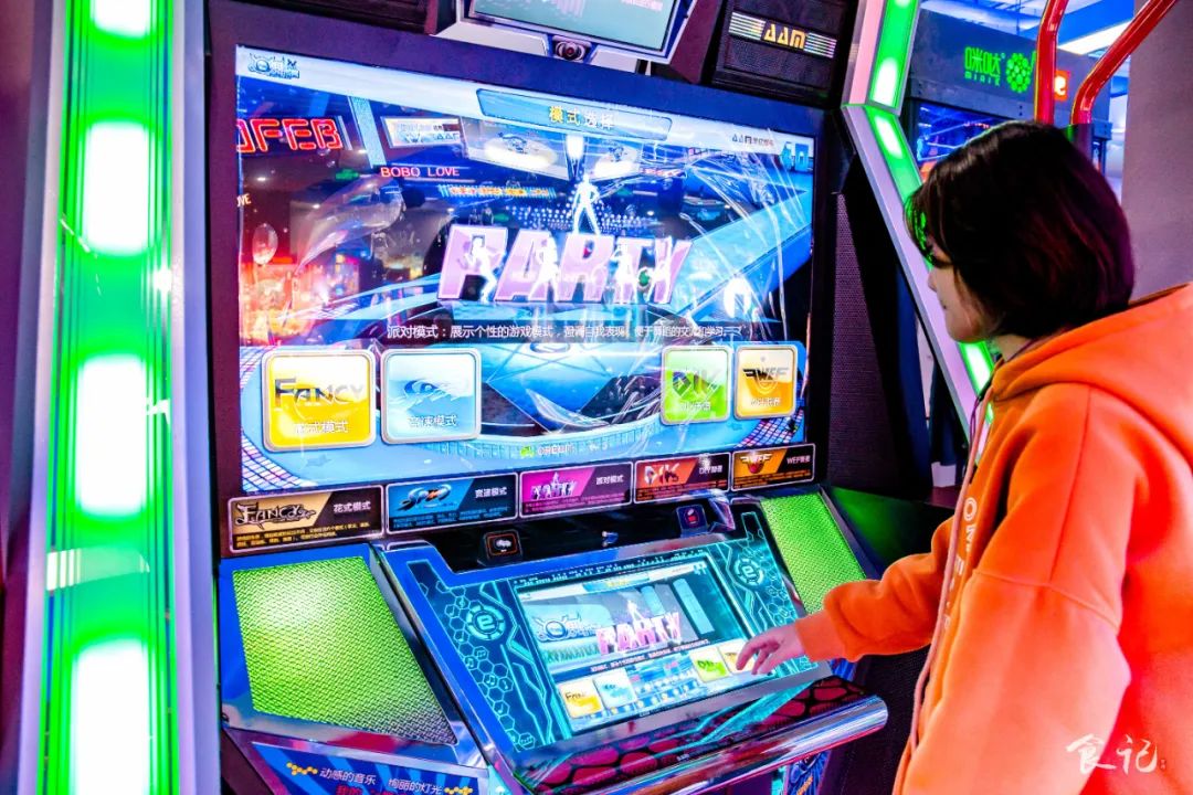 手机游戏年龄分级_手机游戏年龄分布图_2014年 手机游戏