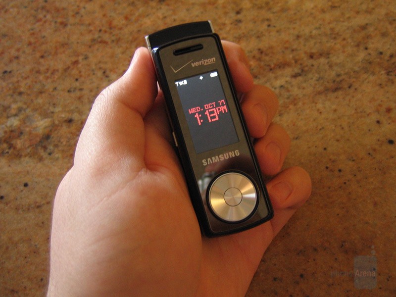 手机卡玩游戏也卡怎么办_3g打游戏卡吗_3g手机玩游戏卡怎么回事