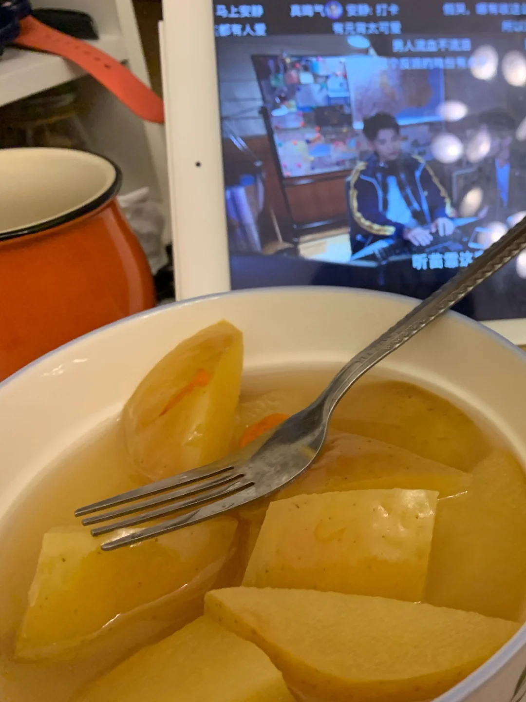 玩手机游戏手机发热怎么办_发三张手机游戏怎么玩_玩发张手机游戏会怎么样