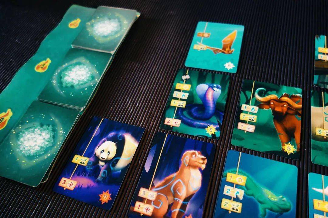 装饰手机壳的游戏_DBG附加游戏手机壳_手机壳游戏增强版