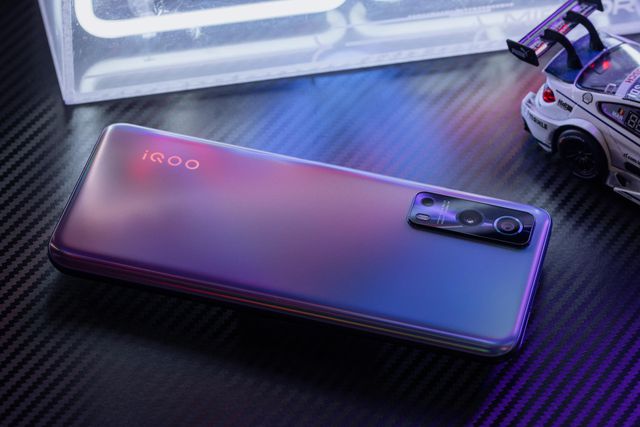 短缺游戏手机版_短缺版手机游戏能玩吗_游戏短板是什么意思