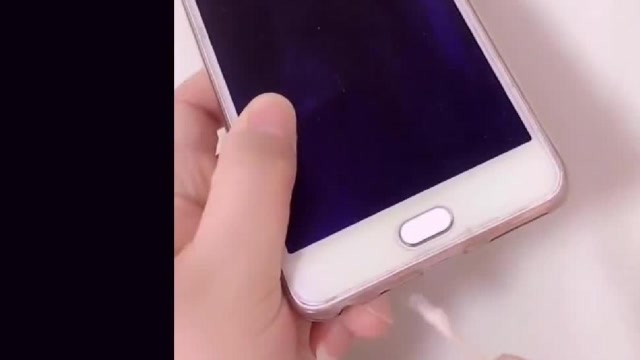 充电玩游戏手机不烫_充电玩手机游戏危险吗_充电玩游戏发烫解决方法