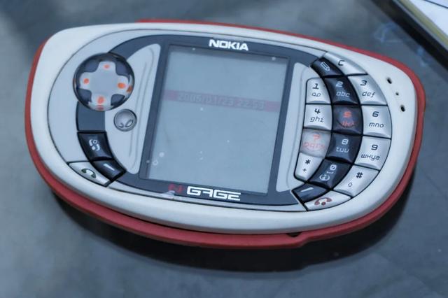 安卓手机游戏修改器_NOKIA手机游戏安卓_安卓手机游戏模式