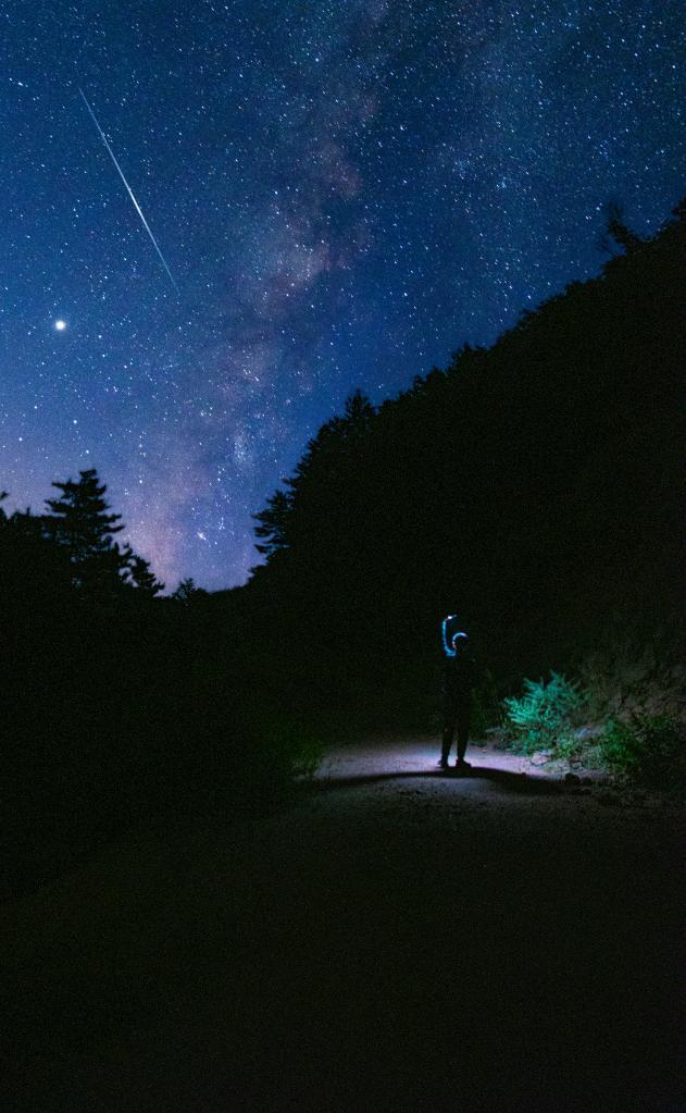 今天有流星吗_今天流星2021_今天流星几点会出现