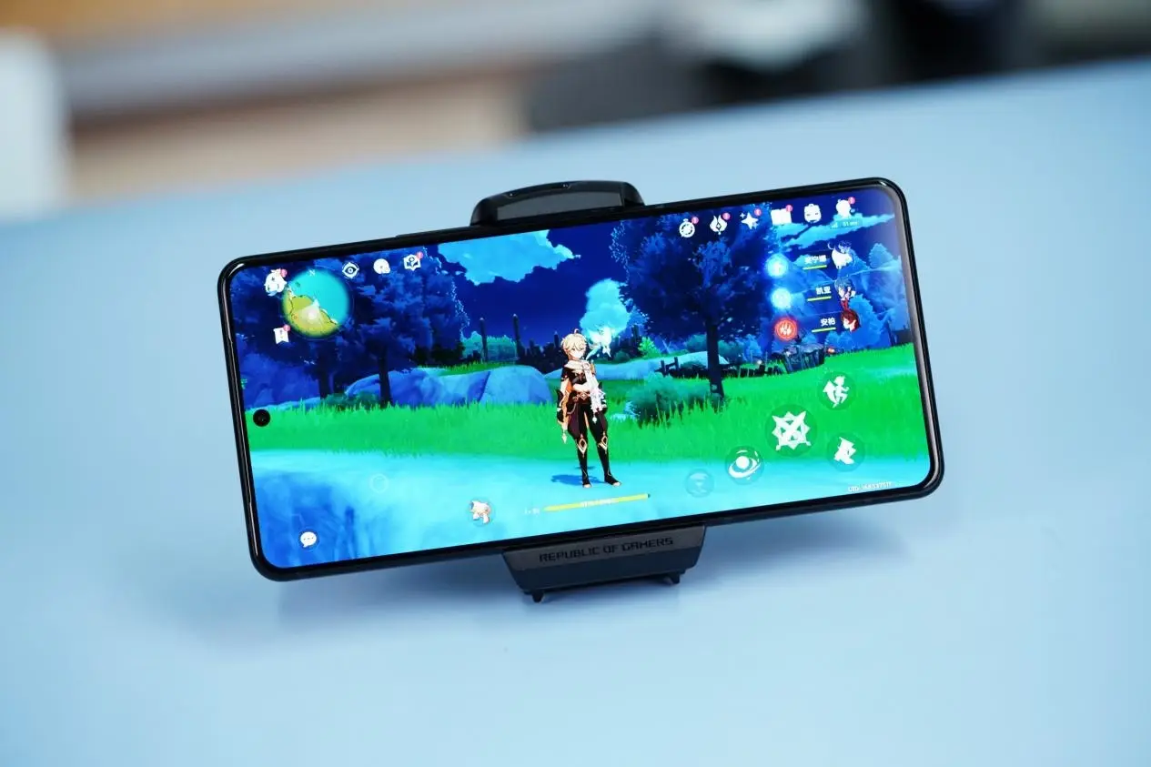 买个二手苹果手机玩游戏_二手苹果手机游戏机怎么回事_二手苹果手机吃鸡游戏机