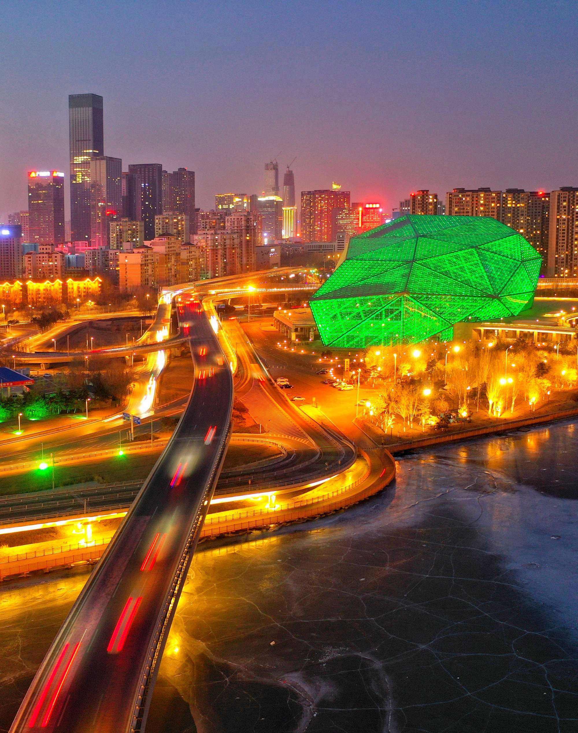 汽车游戏大全手机游戏_打枪游戏大全手机游戏_exo手机游戏大全