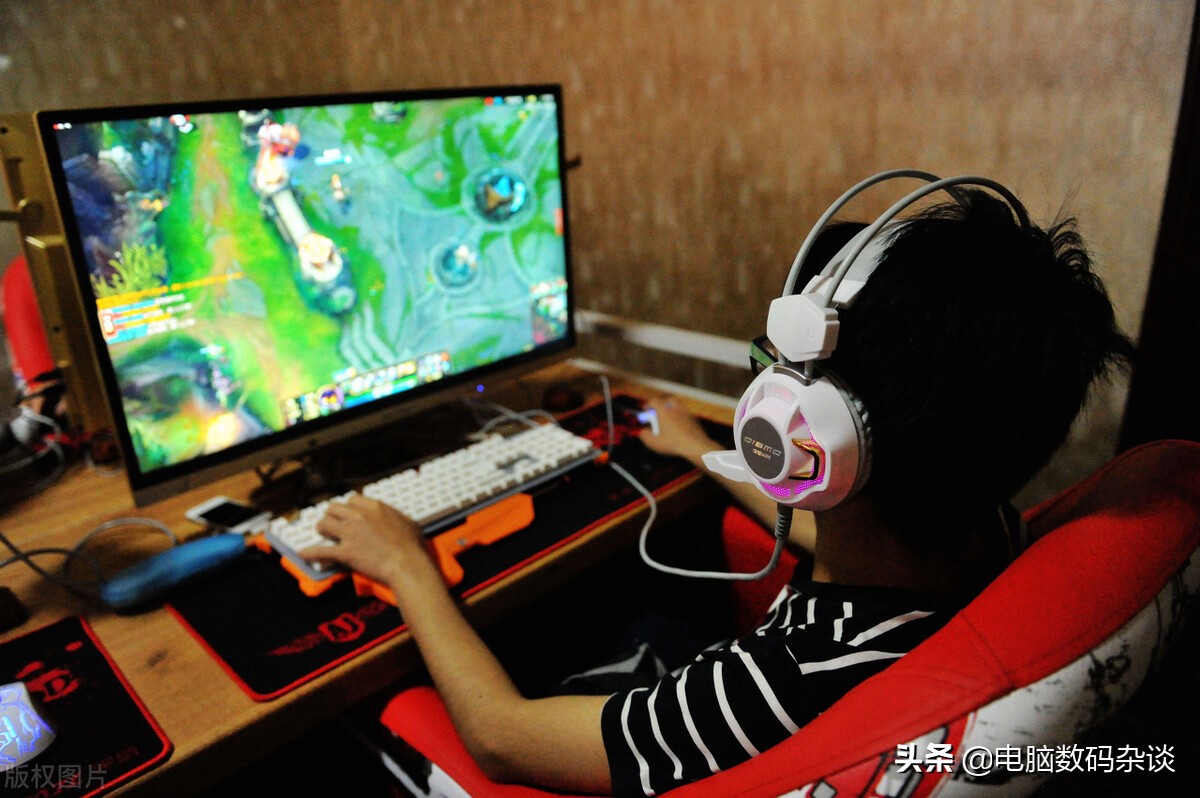 帧率显示电脑手机游戏不一样_pc游戏显示帧数_电脑如何显示手机游戏帧率