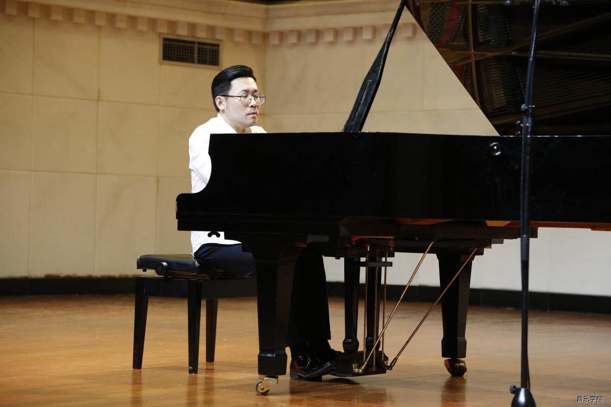 步步高音乐手机钢琴曲_步步高钢琴视频_步步高手机钢琴游戏
