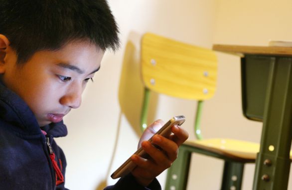 不打游戏哪个手机性能好_性能打手机好游戏有哪些_手机打游戏性价比排行