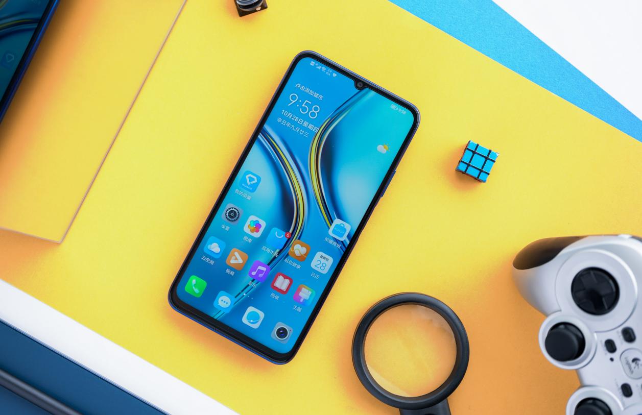 几英寸的手机打游戏好_5.8英寸手机够玩游戏吗_英寸够玩手机游戏5.8吗