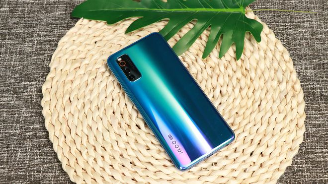 很高性价当前手机游戏有哪些_性价比高的手机游戏_当前性价比很高的游戏手机