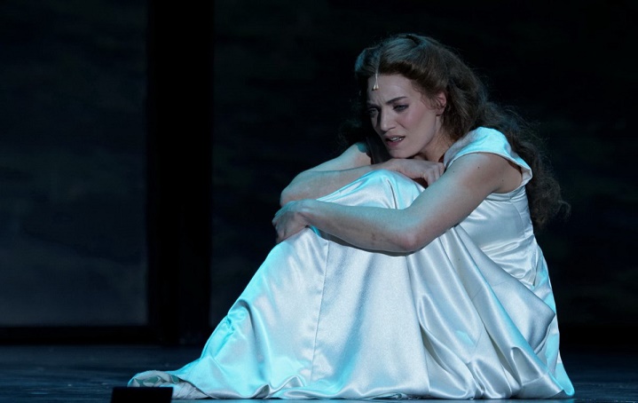 电影茜茜公主弗兰茨的扮演者_茜茜公主电影_电影茜茜公主第一部免费观看