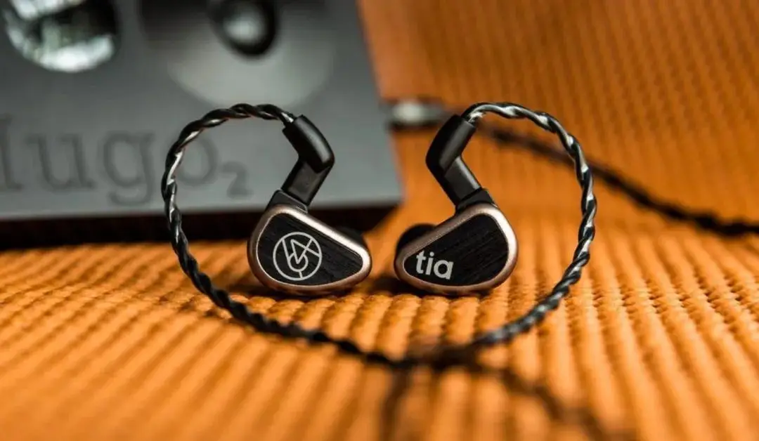 触屏手机游戏耳机_手机打游戏耳机太碍手_游戏耳机手机版