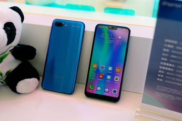 好玩双人手机游戏_400元左右双人游戏手机_双人游戏小游戏手机