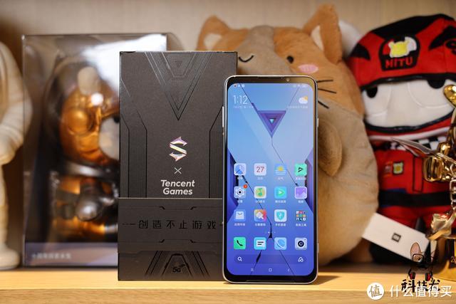 玩王者手机哪个好_打王者哪个游戏手机好_手机打王者荣耀伤手机吗