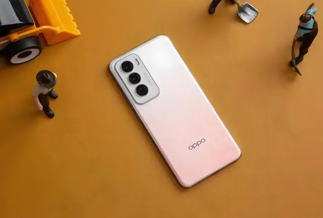 oppo游戏手机最新款_oppo的最新游戏手机_最新款手机游戏手机推荐