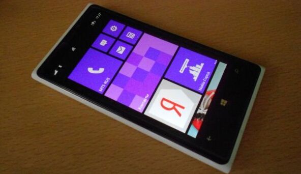 nokia手机游戏安卓手机-诺基亚游戏并未消失，经典贪吃蛇等
