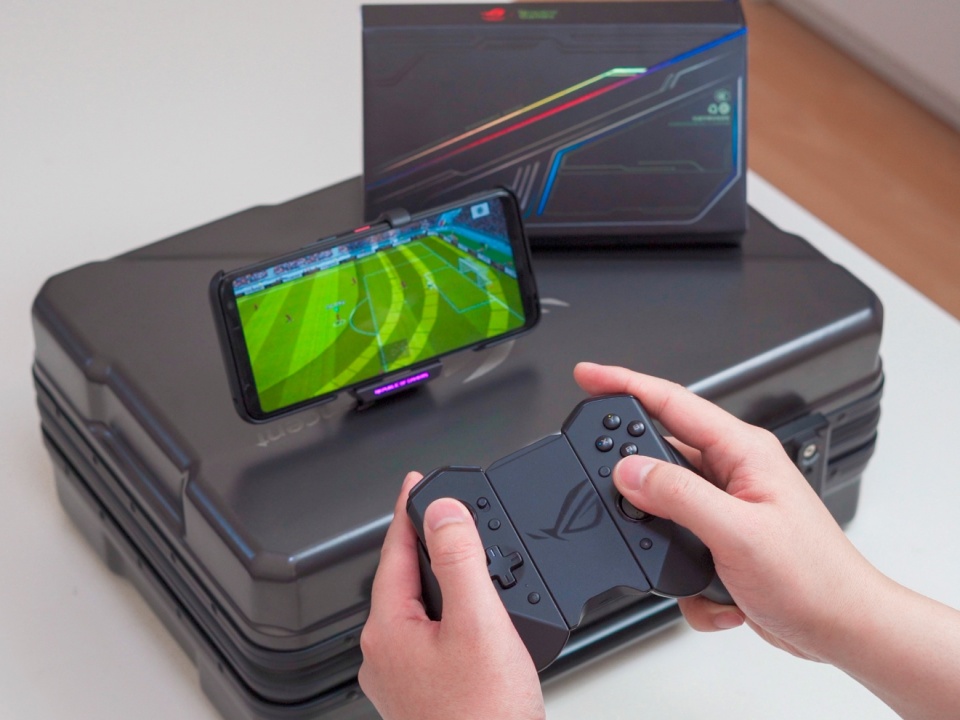 rog游戏手机3报价_rog游戏手机评测_rog游戏手机5性价比