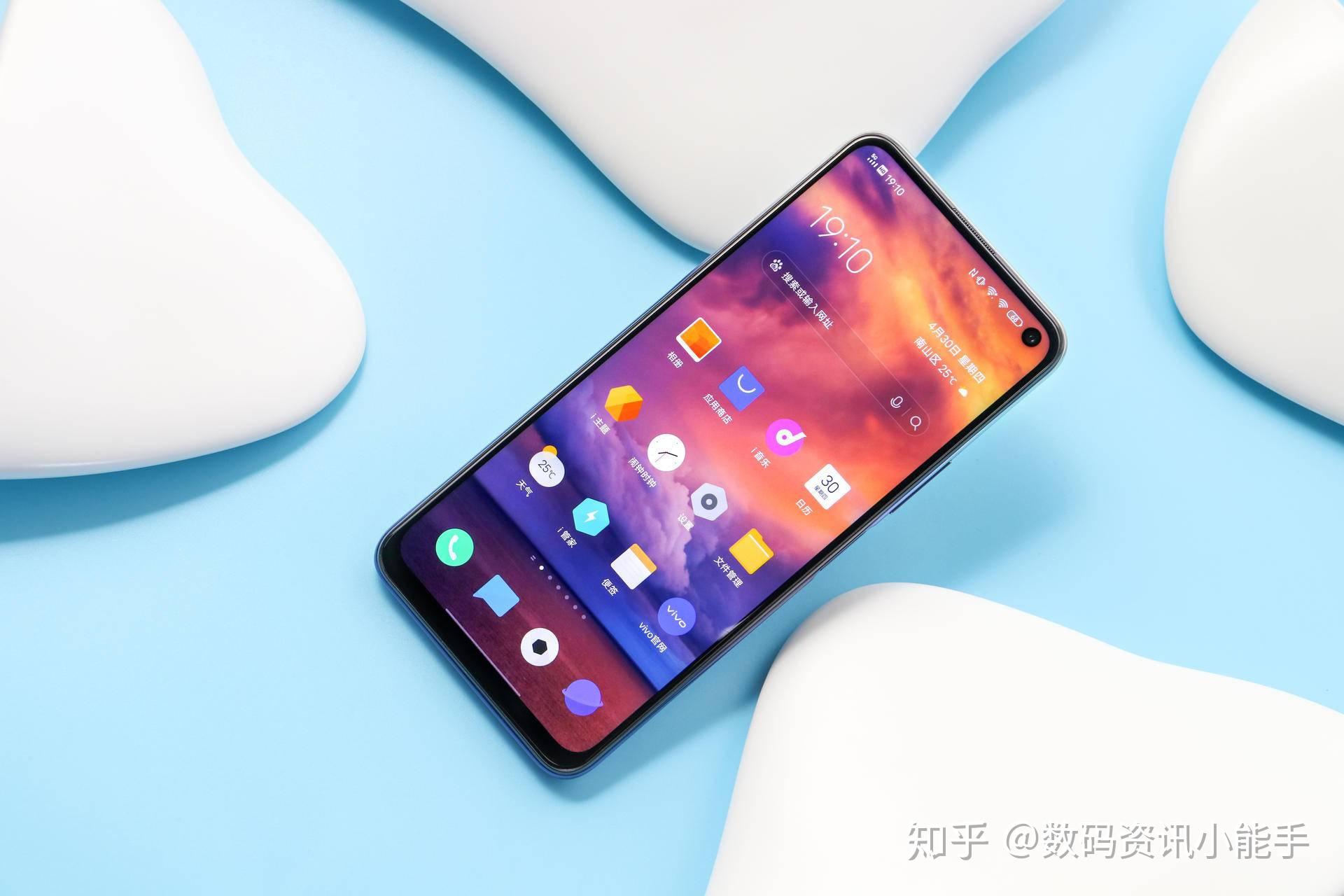 vivo哪些手机是游戏手机_手机游戏是谁发明的_手机游戏是什么