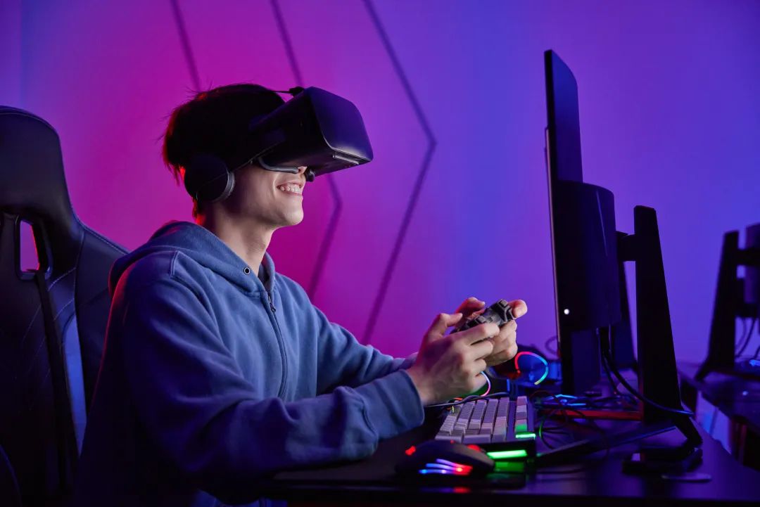 vr 恐怖手机游戏_恐怖手机游戏诡神召唤小说_恐怖手机游戏有声小说