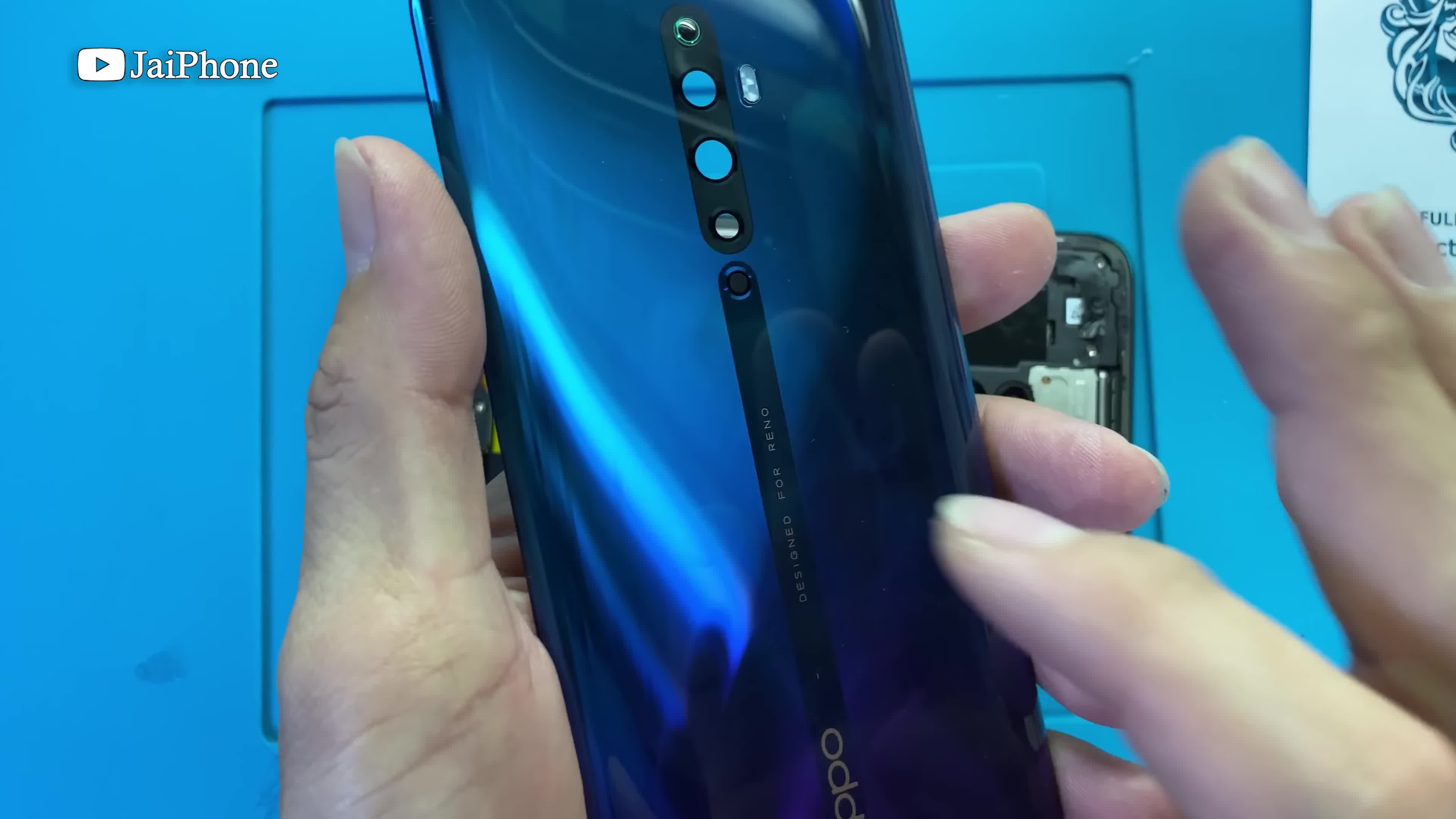 打游戏手机外屏幕碎了_碎屏幕打外手机游戏会卡吗_碎屏幕打外手机游戏会怎么样