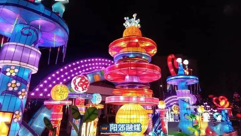 元宵节花灯_元宵花灯节推荐语修辞手法_元宵花灯节图片