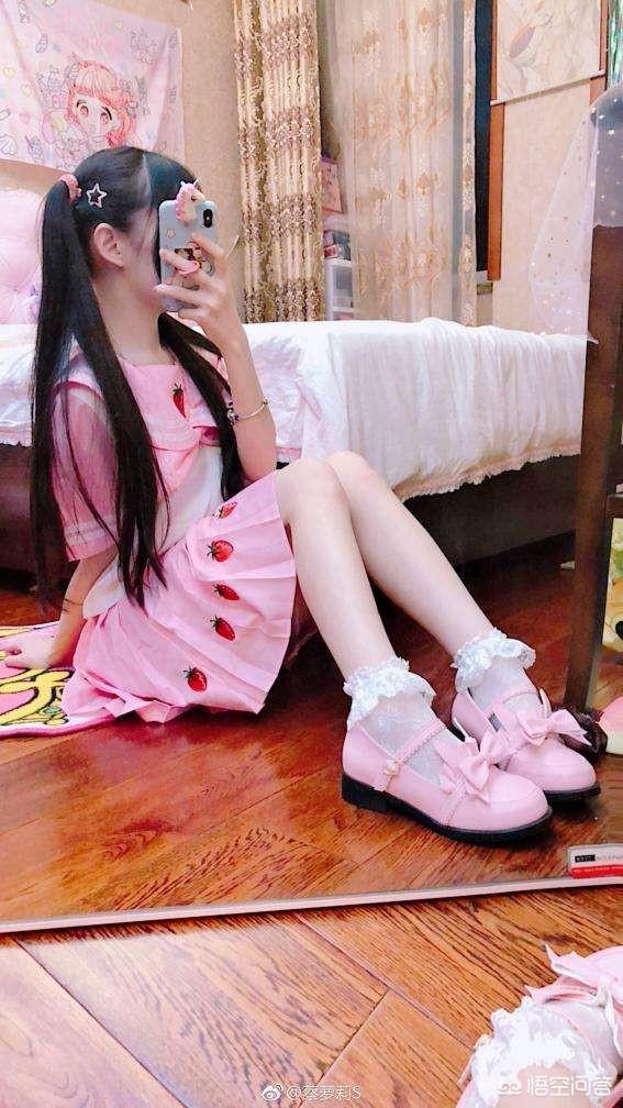 女孩玩手机好游戏叫什么_23岁女孩玩手机游戏好吗_女孩玩手机好游戏吗