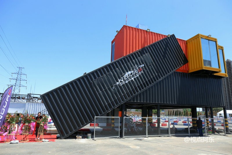 改装摩托app_改装摩托车游戏手机版下载_改装摩托车app软件哪个好