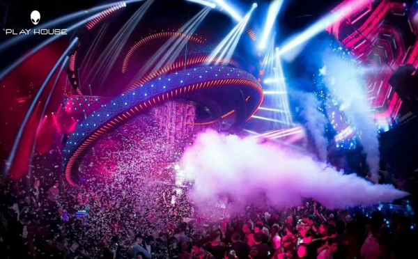 house游戏手机版_圆规小姐游戏正版手机游戏_三国志单机版手机游戏